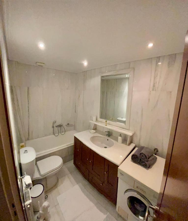 Marble Athens Riviera Apartment ภายนอก รูปภาพ